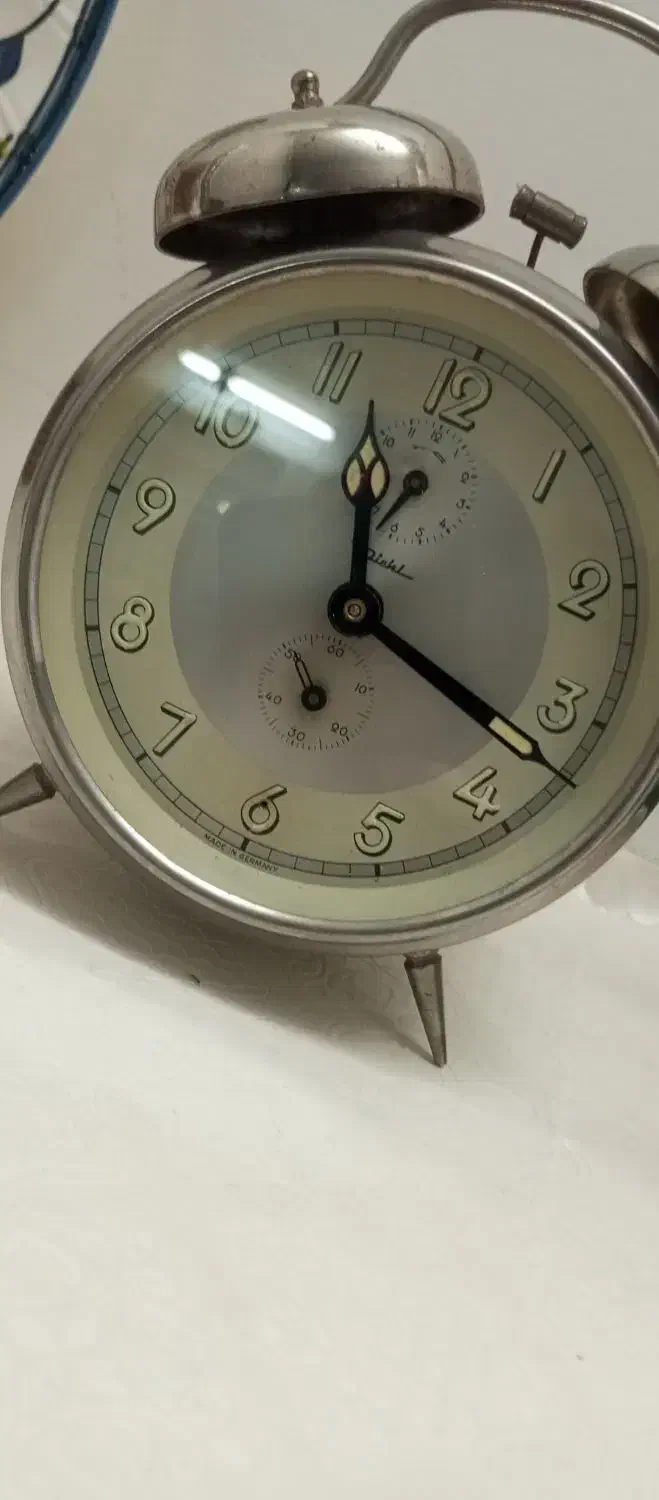 ساعت قدیمی|کلکسیون اشیاء عتیقه|مشهد, کوشش|دیوار