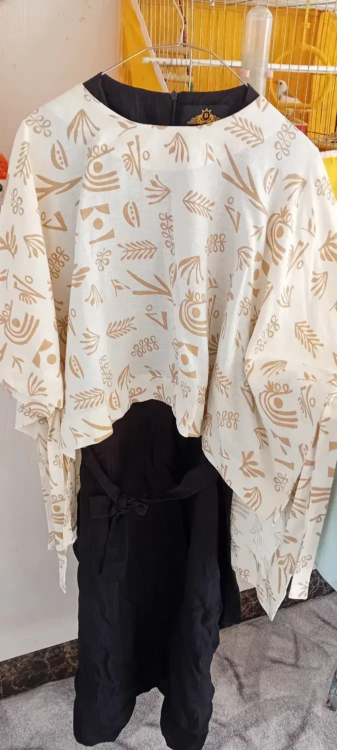 مانتو|لباس|بانه, |دیوار