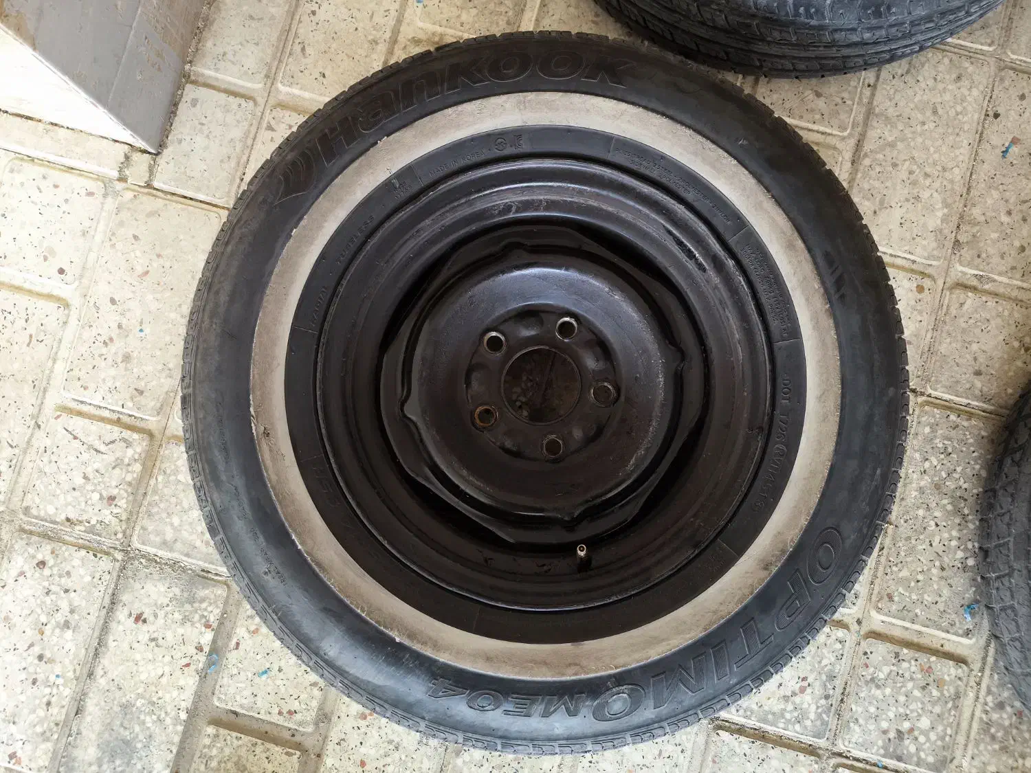 بیوک ، نوا ، رینگ و لاستیک|قطعات یدکی و لوازم جانبی|شاهین‌شهر, سعدی جنوبی|دیوار