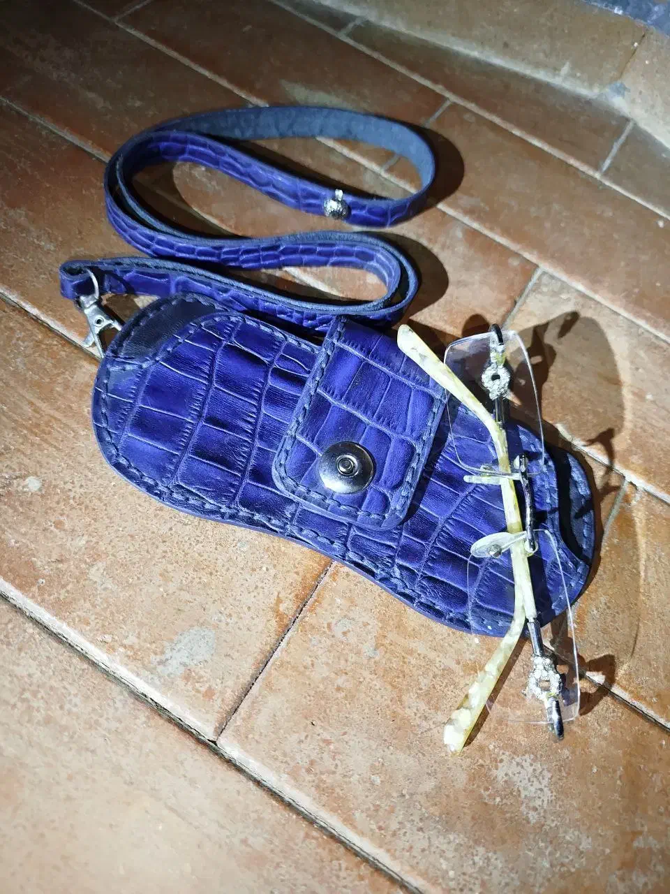 دست دوز های چرم طبیعی|کیف، کفش، کمربند|اصفهان, صائب|دیوار