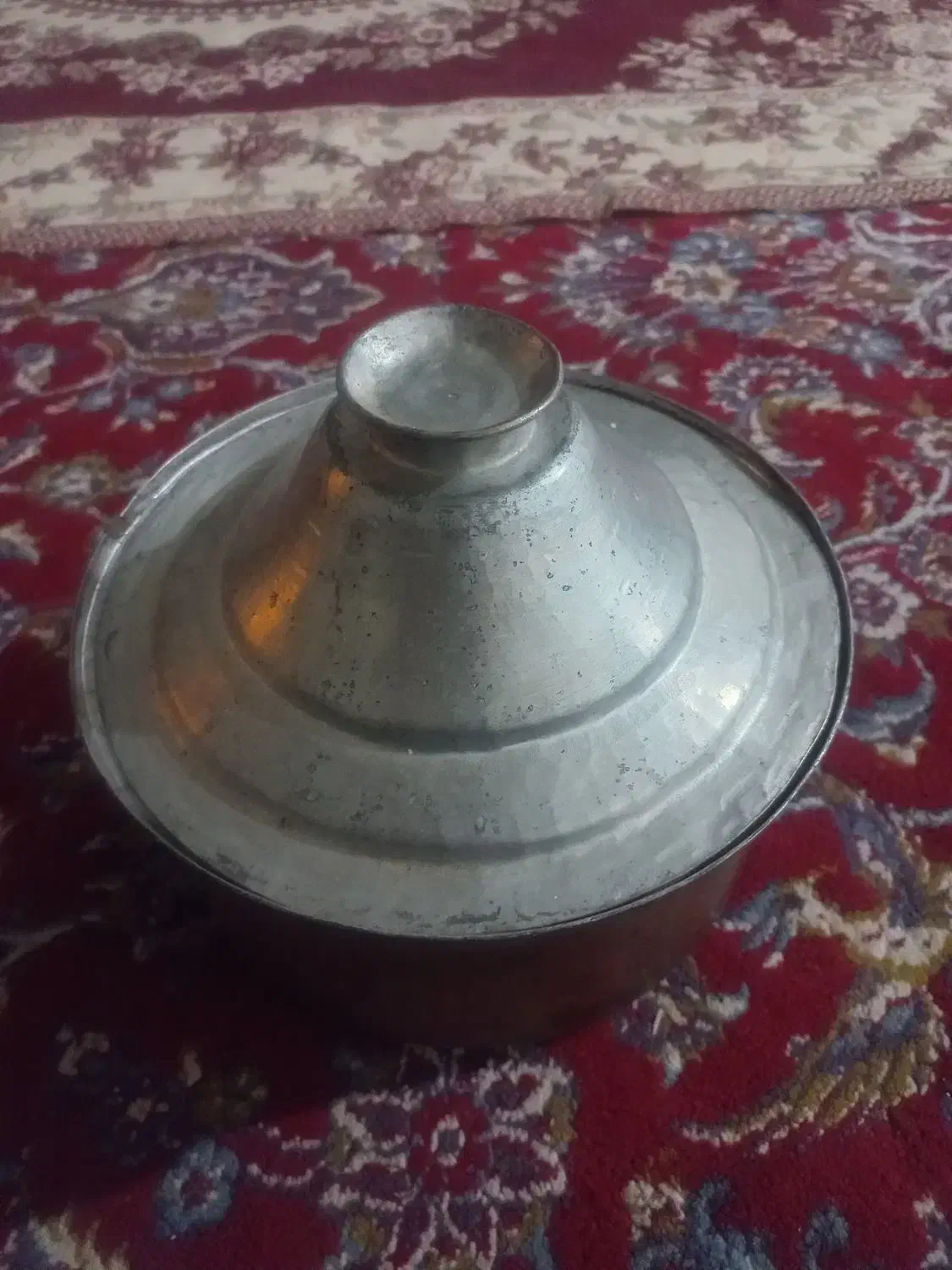 قابلمه قدیمی مسی|کلکسیون اشیاء عتیقه|خرم‌آباد, |دیوار