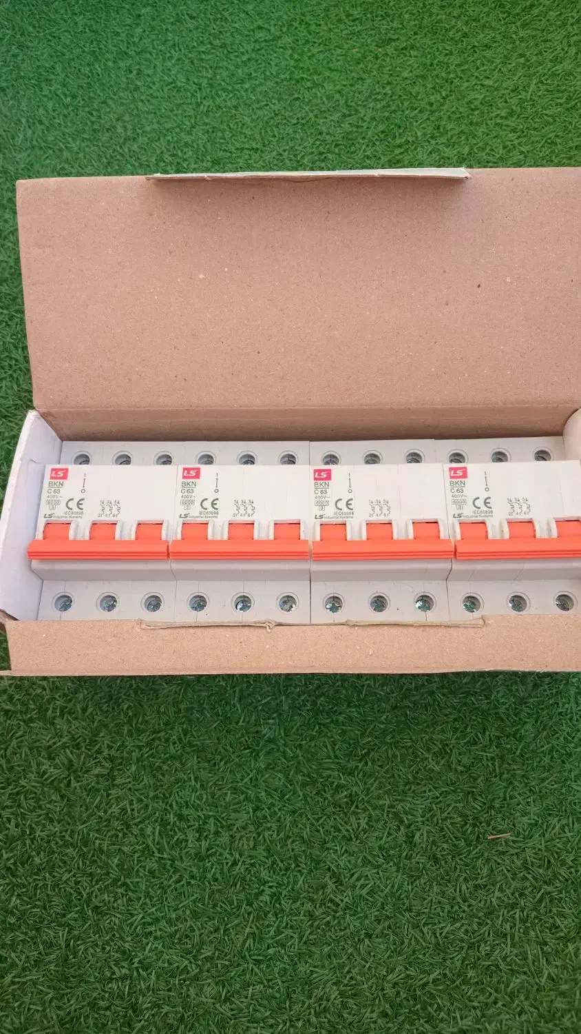 فیوز ۳ فاز|مصالح و تجهیزات ساختمان|رشت, منظریه|دیوار