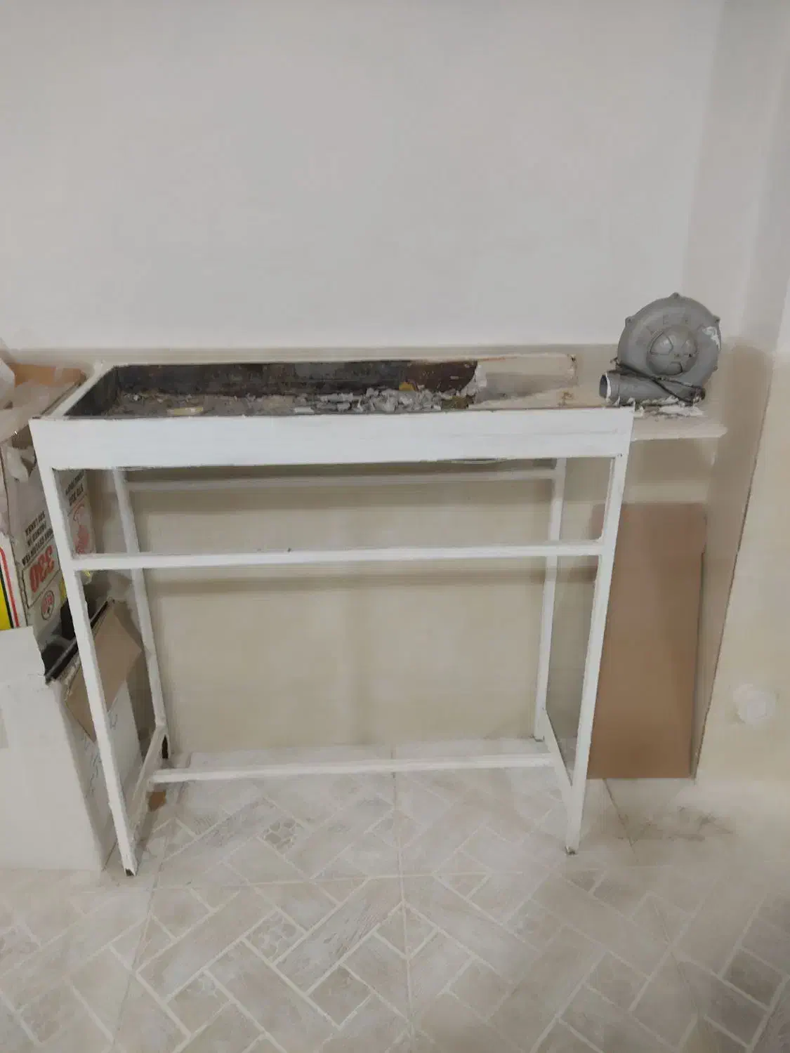 باربیکیو زغالی|اجاق گاز و لوازم برقی پختوپز|صحنه, |دیوار