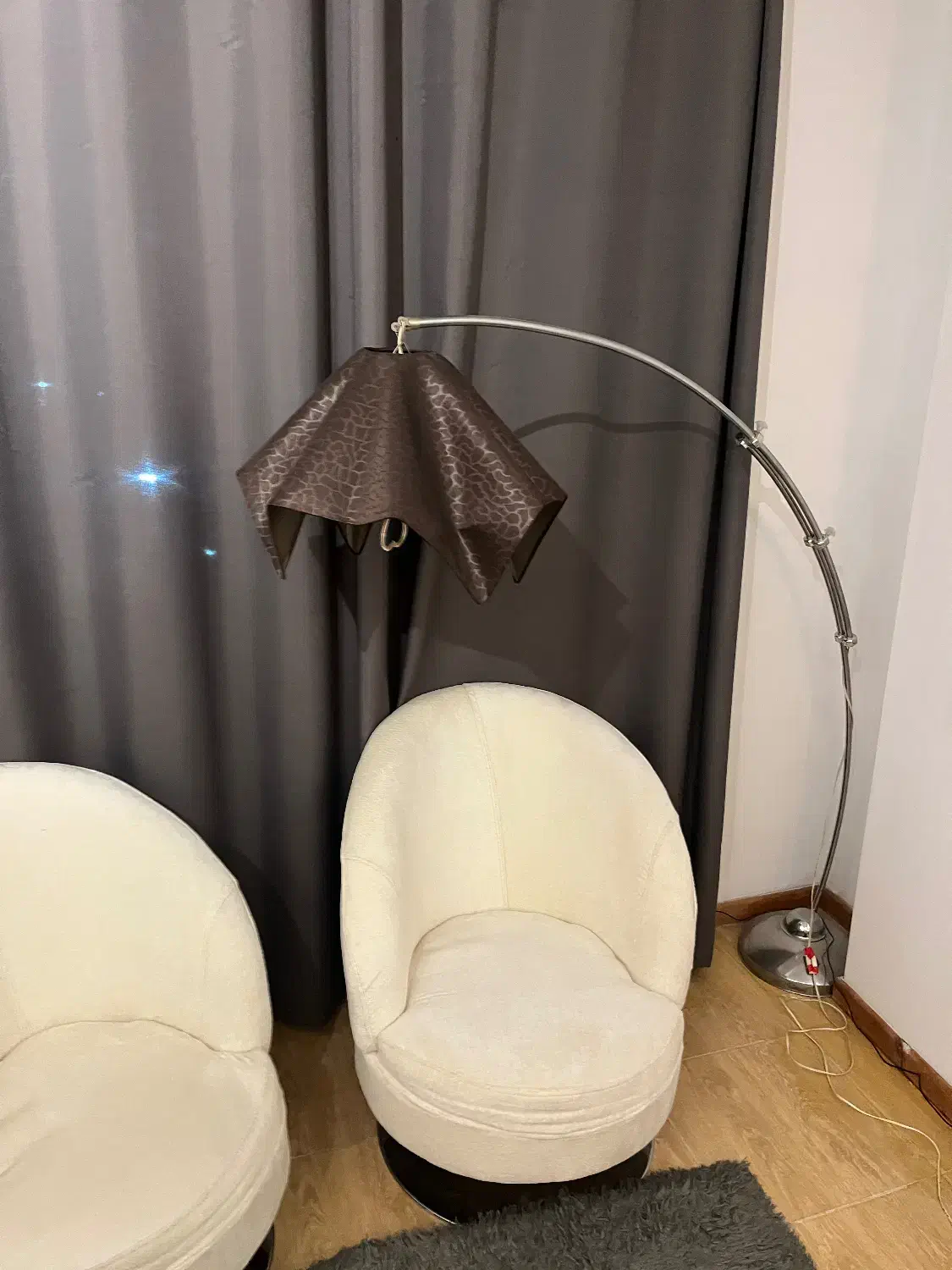 آباژور کنار سالنی|چراغ خواب و آباژور|بابلسر, |دیوار