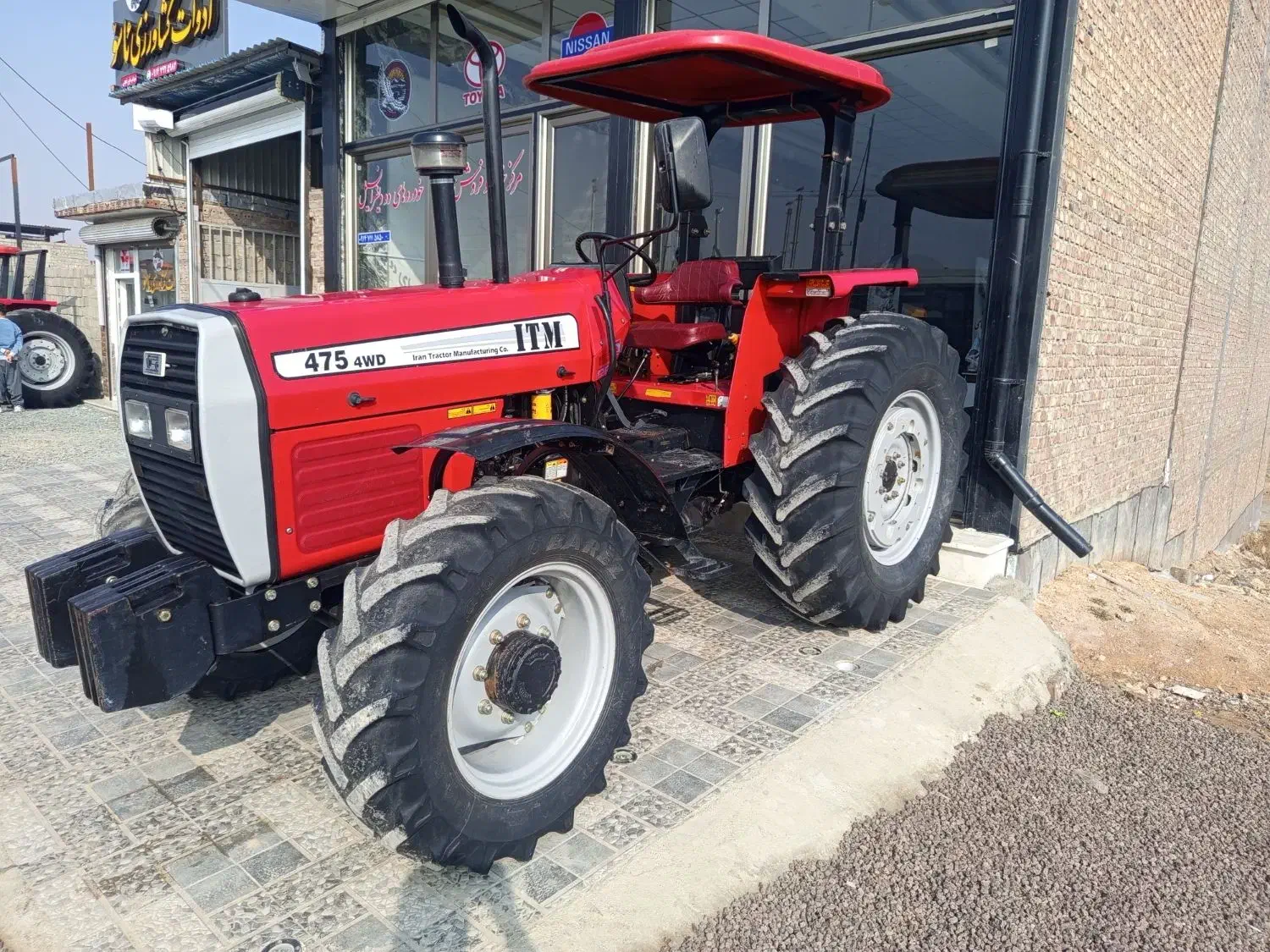 تراکتور 475 مدل 1401در حد|خودرو سنگین|بوکان, |دیوار