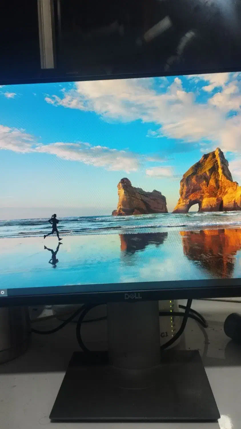 مانیتور Dell P2219H تمیز|قطعات و لوازم جانبی رایانه|ساری, |دیوار