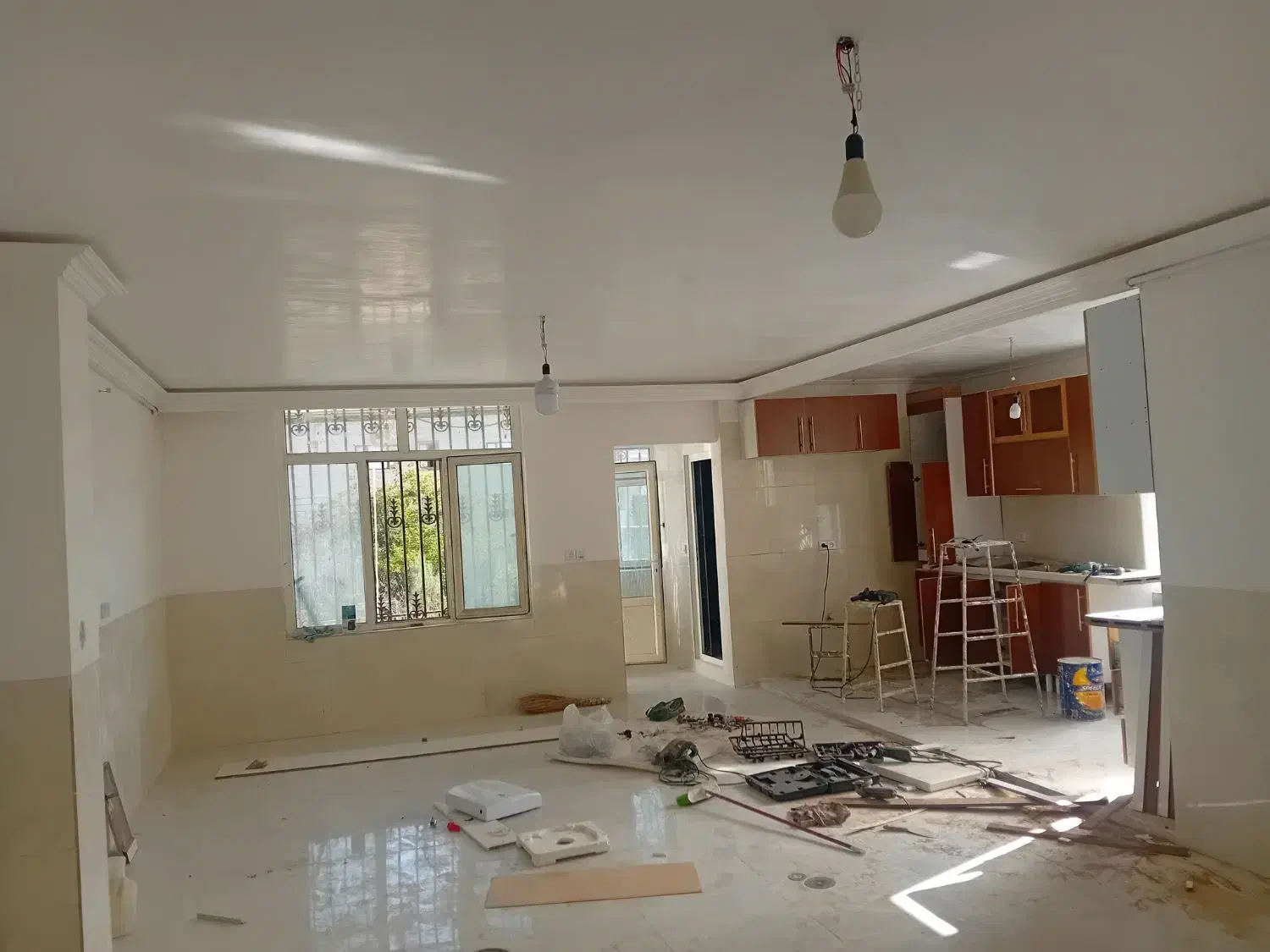 ۱۰۰ متر تک واحدی خیلی تمیز تازه ساخت جولان|اجارهٔ آپارتمان|همدان, |دیوار