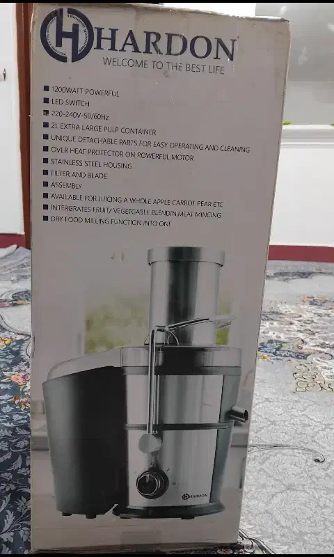 آبمیوه گیری مارک هاردون نو و آکبند توی کارتن|آبمیوهگیر و آبمرکباتگیر|نهاوند, |دیوار