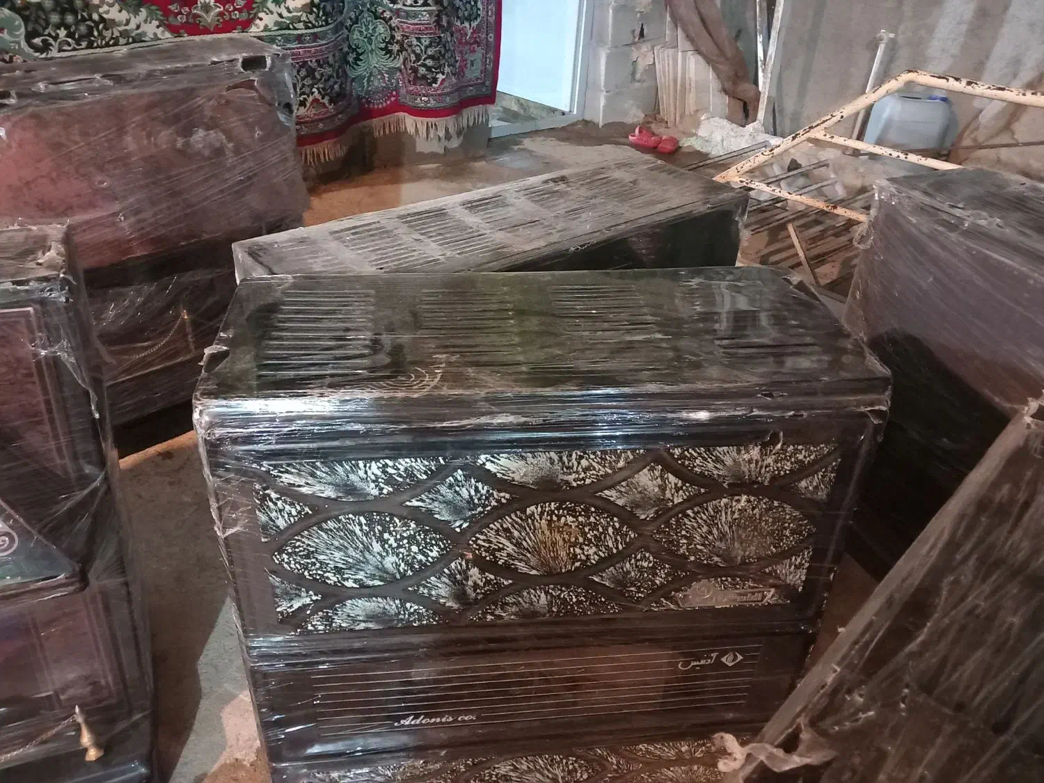 بخاری قدیمی جنس خوب درجه یک 2500|بخاری، هیتر، شومینه|لردگان, |دیوار