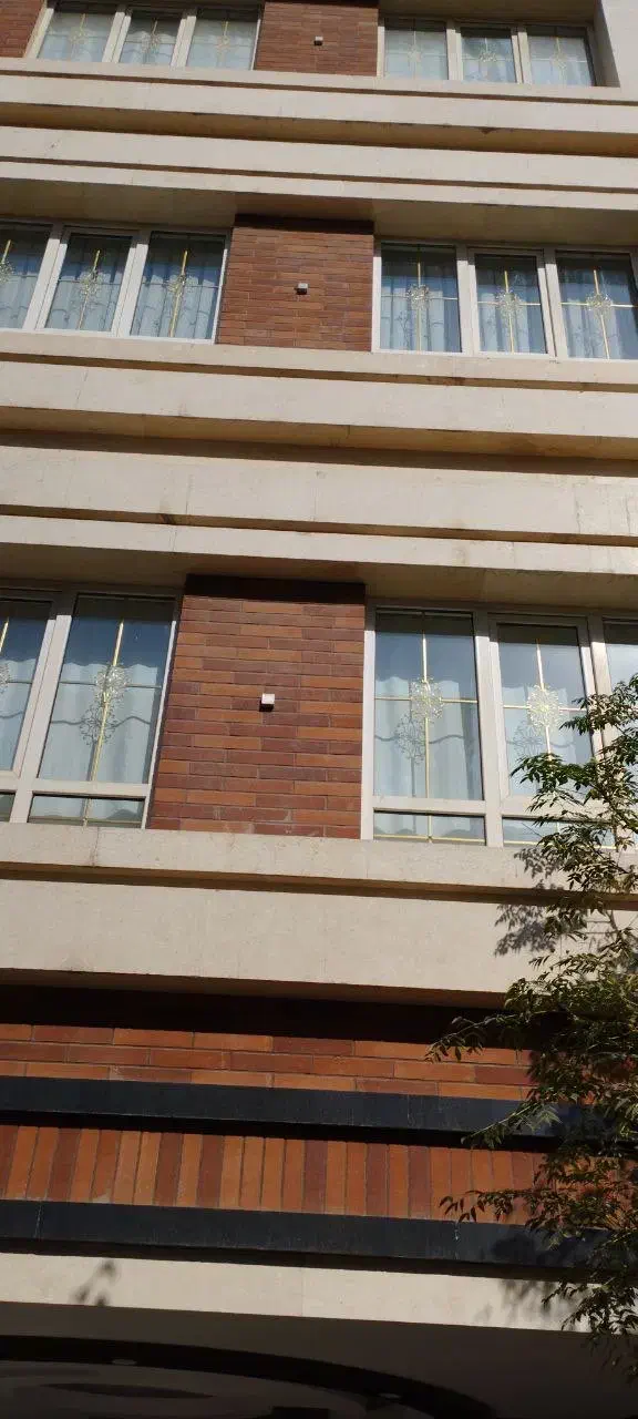 اجاره واحد ۱۱۳ متری در علامه امینی جتوبی