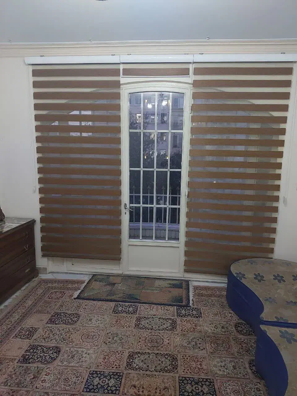 رهن و اجاره ۲۱۰متری۳خوابه فول امکانات ویلایی