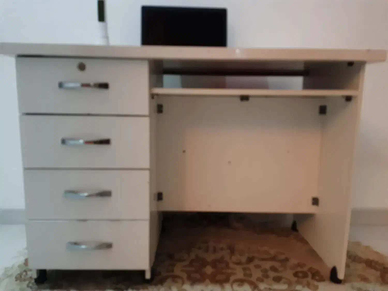 میز کار یا کامپوتر ....|میز تحریر و کامپیوتر|مشهد, رضاشهر|دیوار