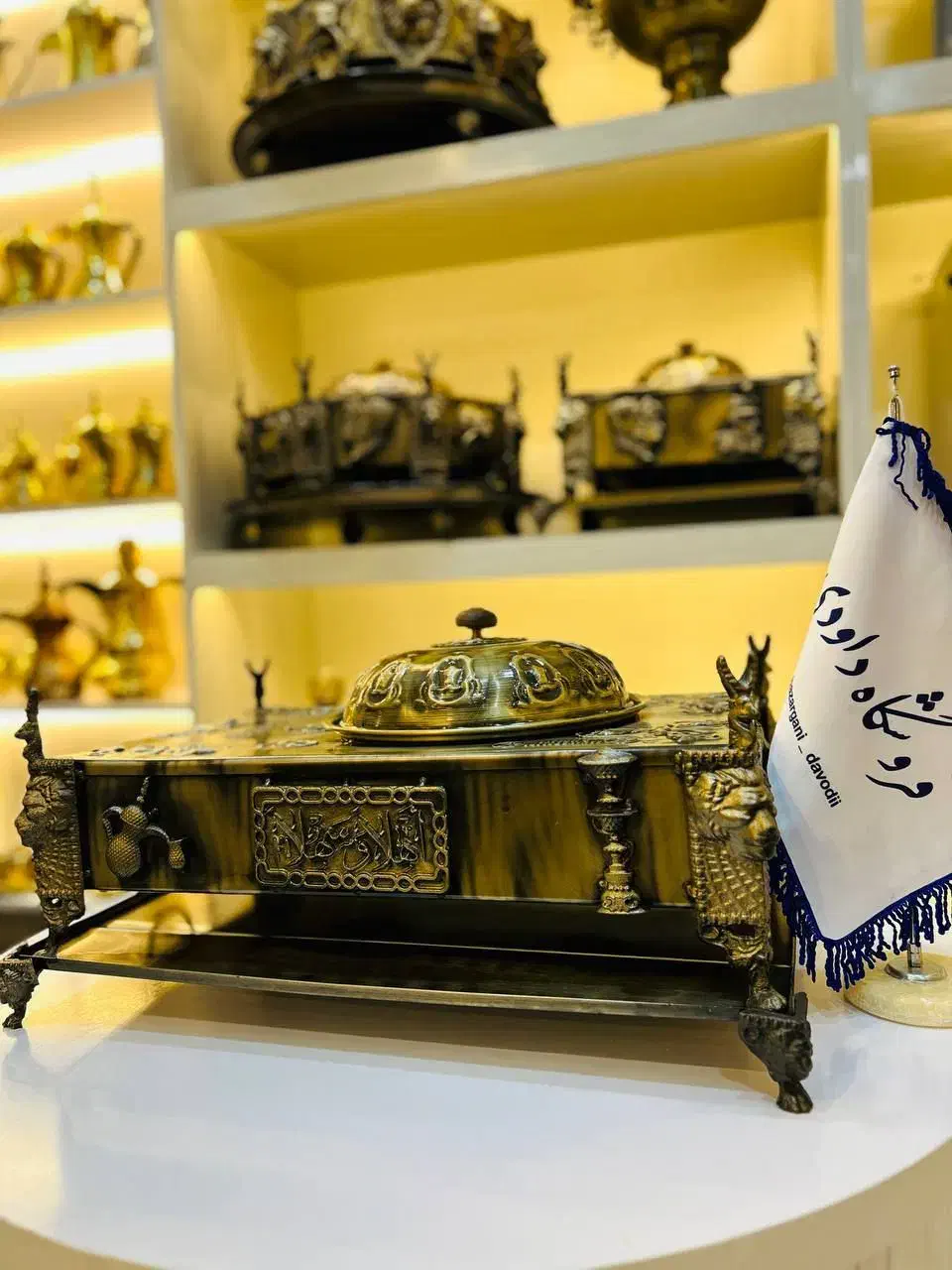 منقل زغالی خوش‌طرح  مناسب جمع ‌های خودمونی|کلکسیون اشیاء عتیقه|سرپل ذهاب, |دیوار