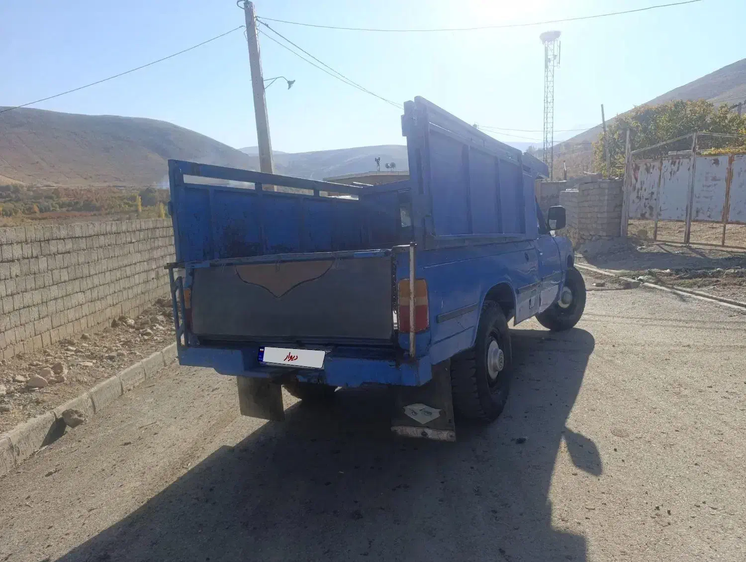 نیسان وانت مدل 81 دوگانه|خودرو سواری و وانت|اشنویه, |دیوار
