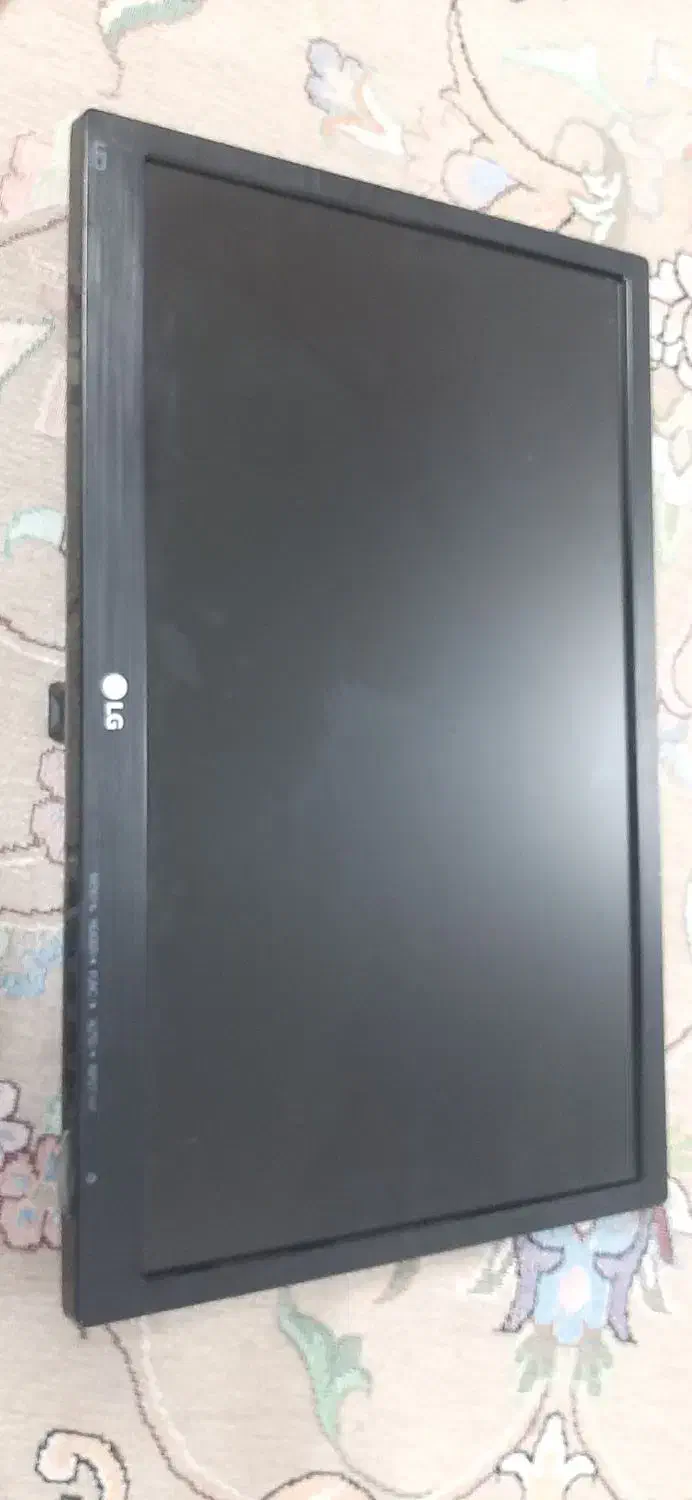 مانیتور ۱۷ اینچی LG|قطعات و لوازم جانبی رایانه|تهران, فلاح|دیوار