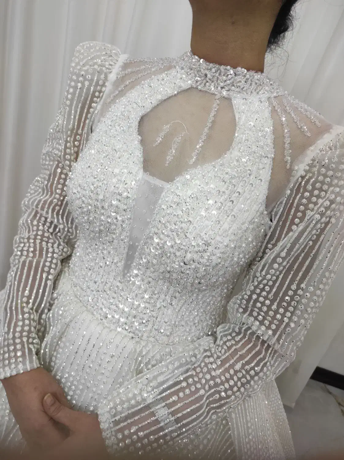 خانم عروس|لباس|اصفهان, خانه اصفهان|دیوار