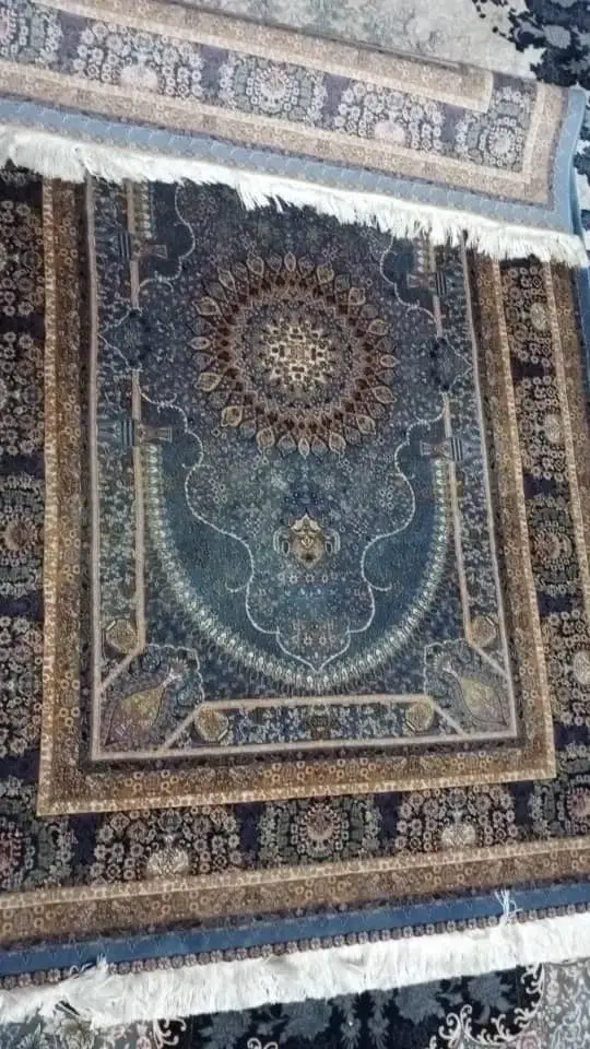 فرش ابریشمی  ۱.۵متری|فرش|تهران, حکمت|دیوار