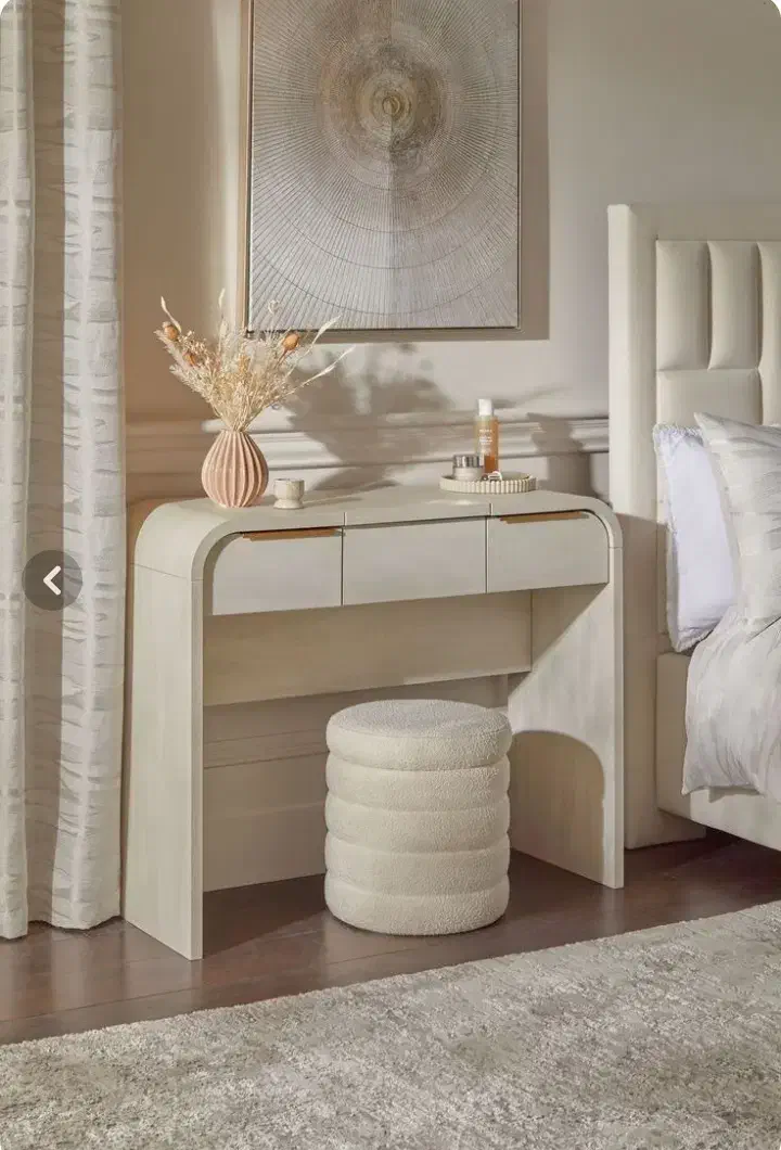 سرویس خواب و میز آرایش|تخت و سرویس خواب|ارومیه, |دیوار