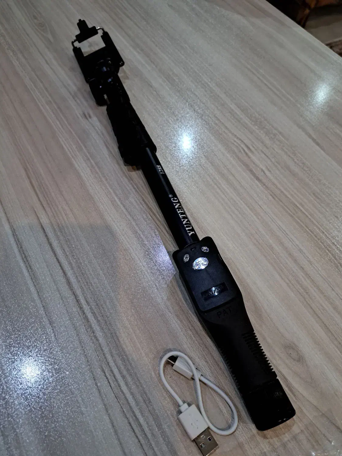 مونوپاداستفاده نشده|لوازم جانبی موبایل و تبلت|اسلام‌شهر, شهرک واوان|دیوار