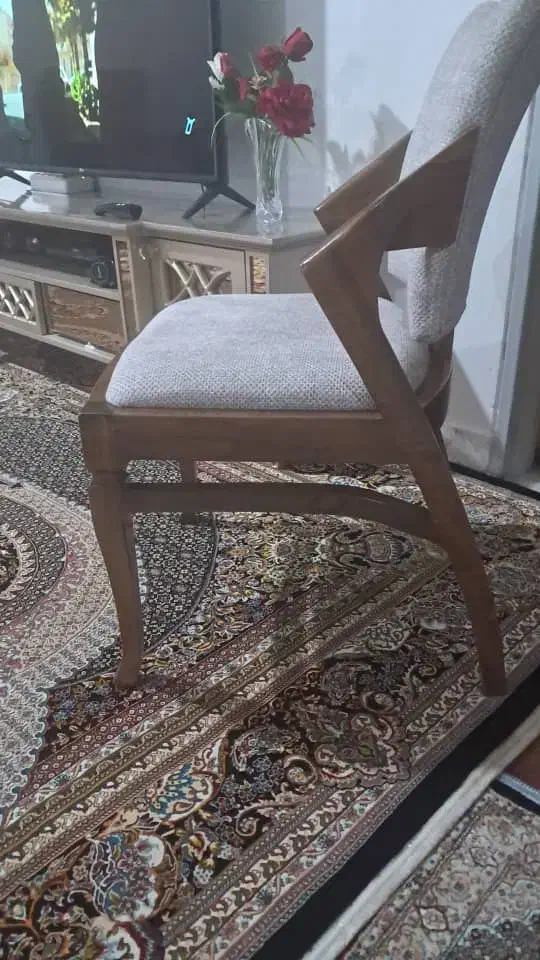 ۴ عددصندلی نهار خوری|میز و صندلی غذاخوری|تبریز, |دیوار