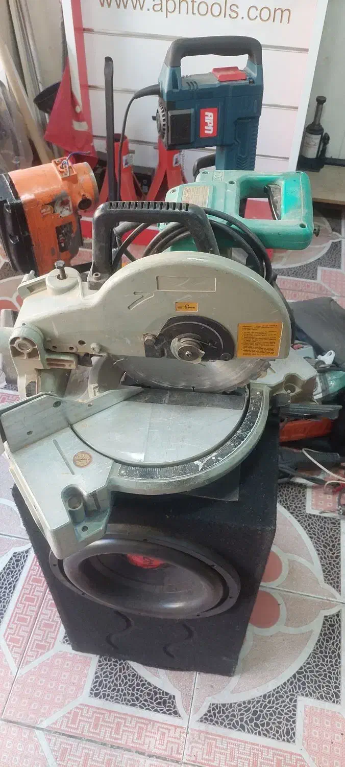 اره فارسی بر DCA|ابزارآلات|ماکو, |دیوار