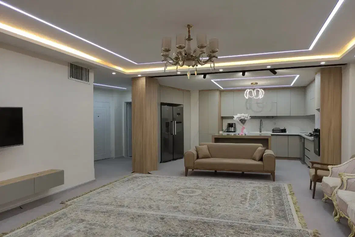 آپارتمان ۱۱۱متری/خادمی/حیاط اختصاصی|فروش آپارتمان|اصفهان, دستگرده|دیوار