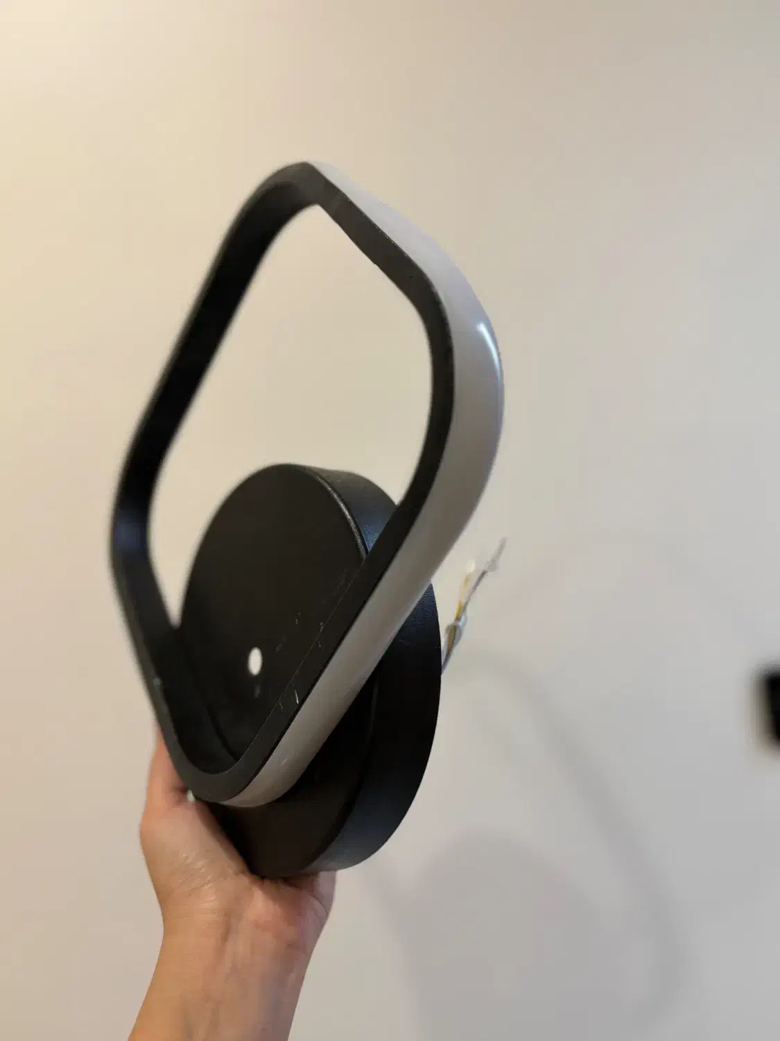 لوستر دیواری کاملا نو|لوستر و چراغ آویز|تهران, طرشت|دیوار