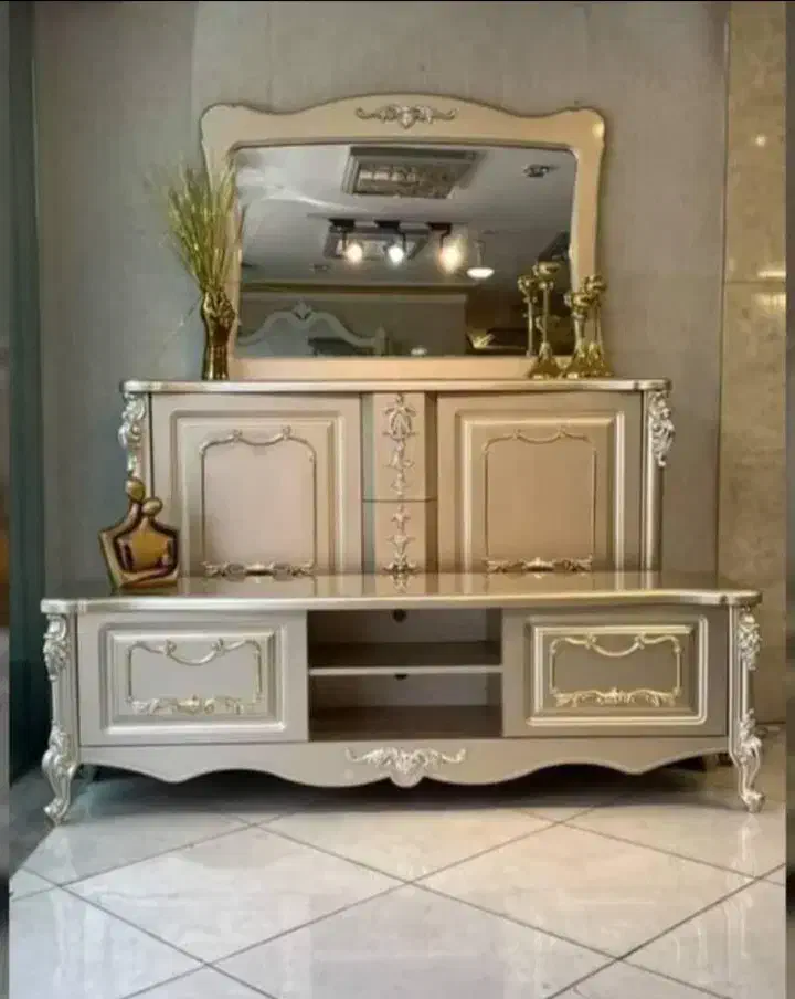 به یک شاگرد برای رنگ کاری چوب|استخدام صنعتی، فنی، مهندسی|اردبیل, |دیوار