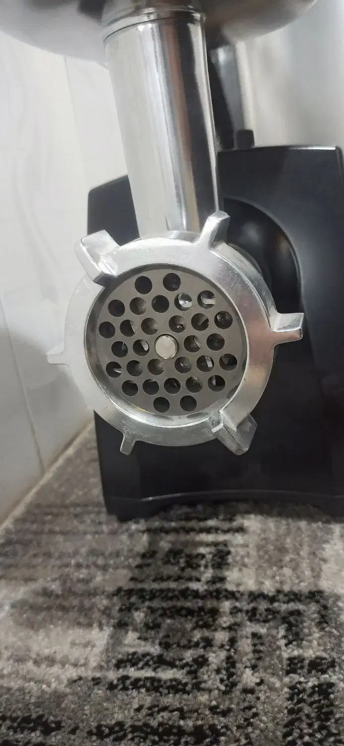 چرخ گوشت|خردکن، آسیاب، غذاساز|قم, شهید صیاد شیرازی|دیوار