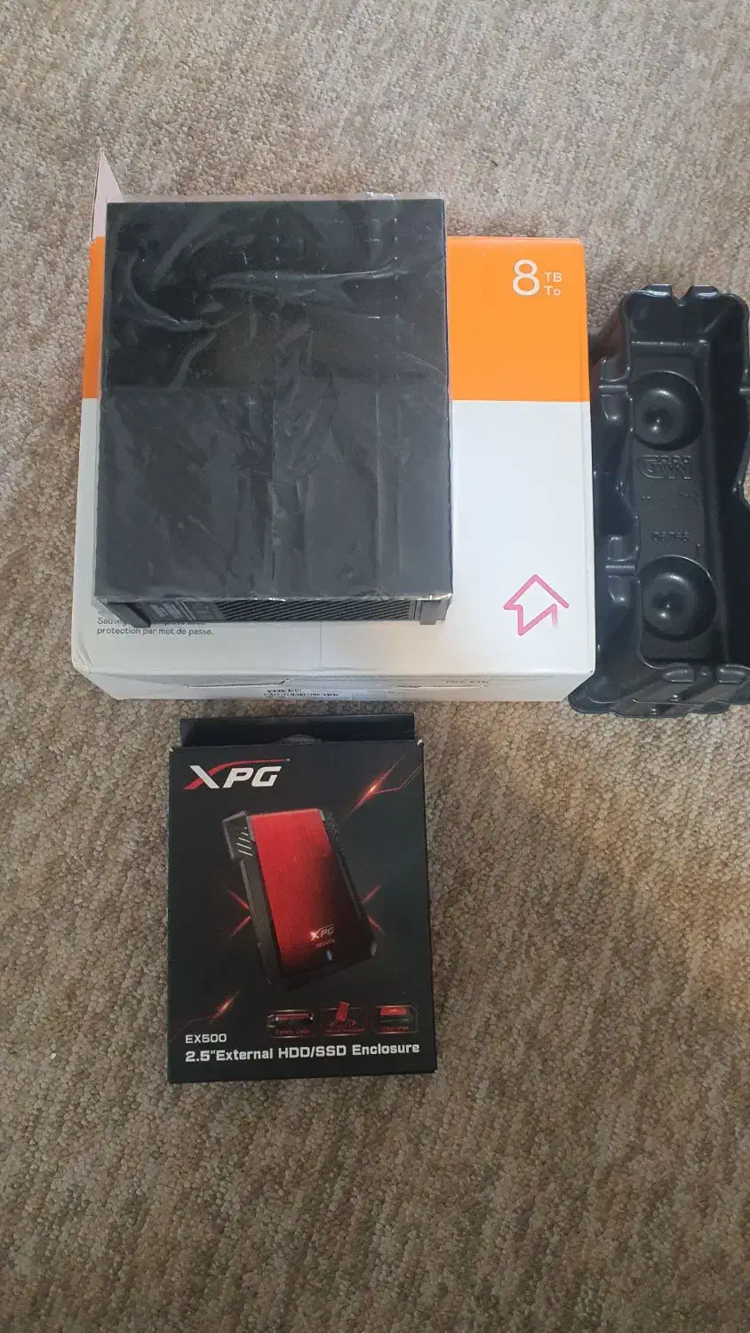 فروش هارد اکسترنال 8 ترا و ۲ ترا|قطعات و لوازم جانبی رایانه|شیراز, زرهی|دیوار