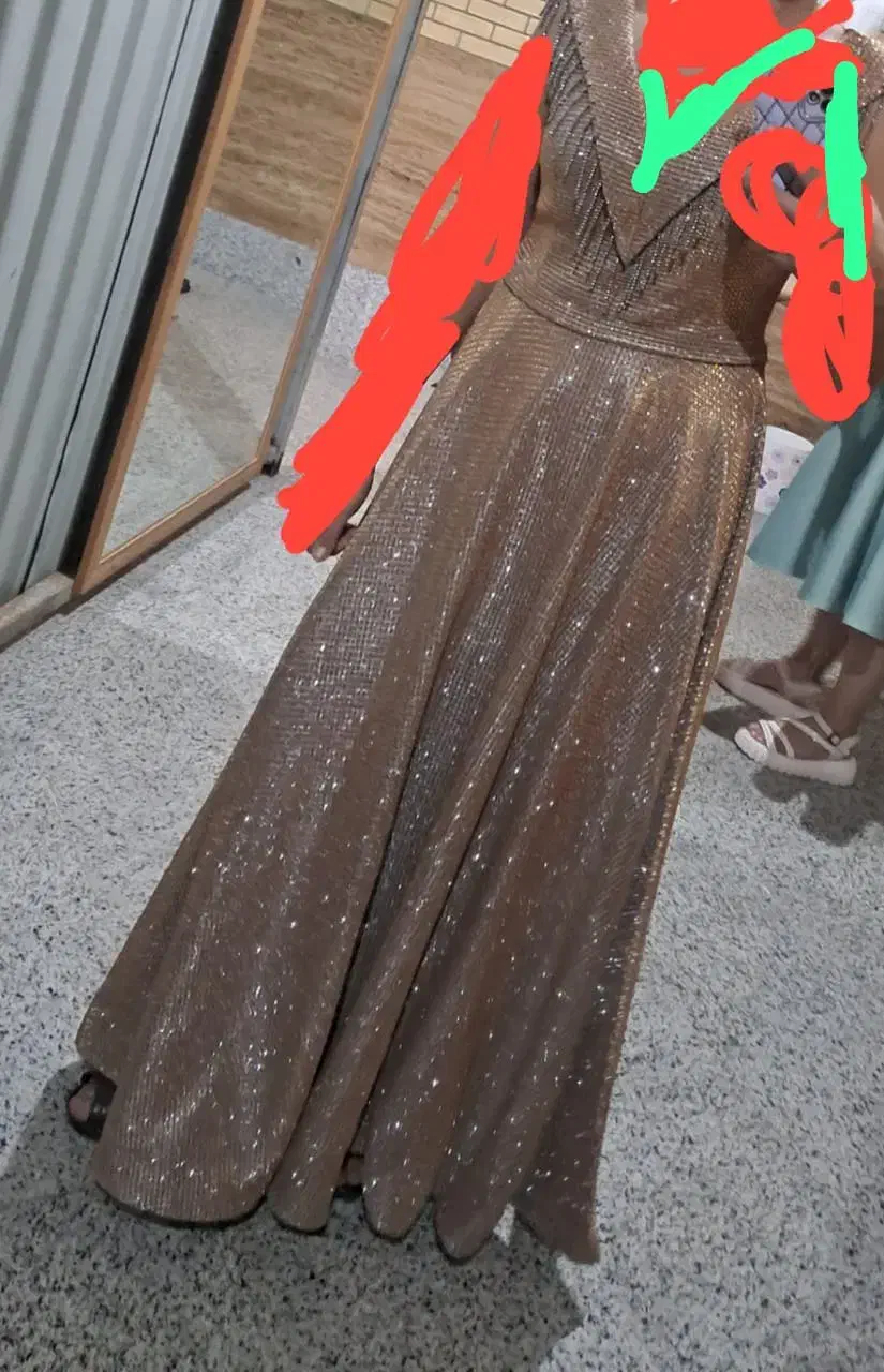 لباس مجلسی|لباس|فلاورجان, |دیوار