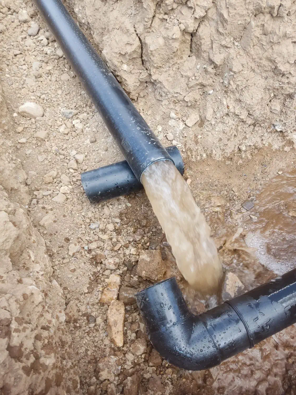 لوله کشی پلی اتیلن قطره ای و بارانی|خدمات پیشه و مهارت|زنجان, |دیوار