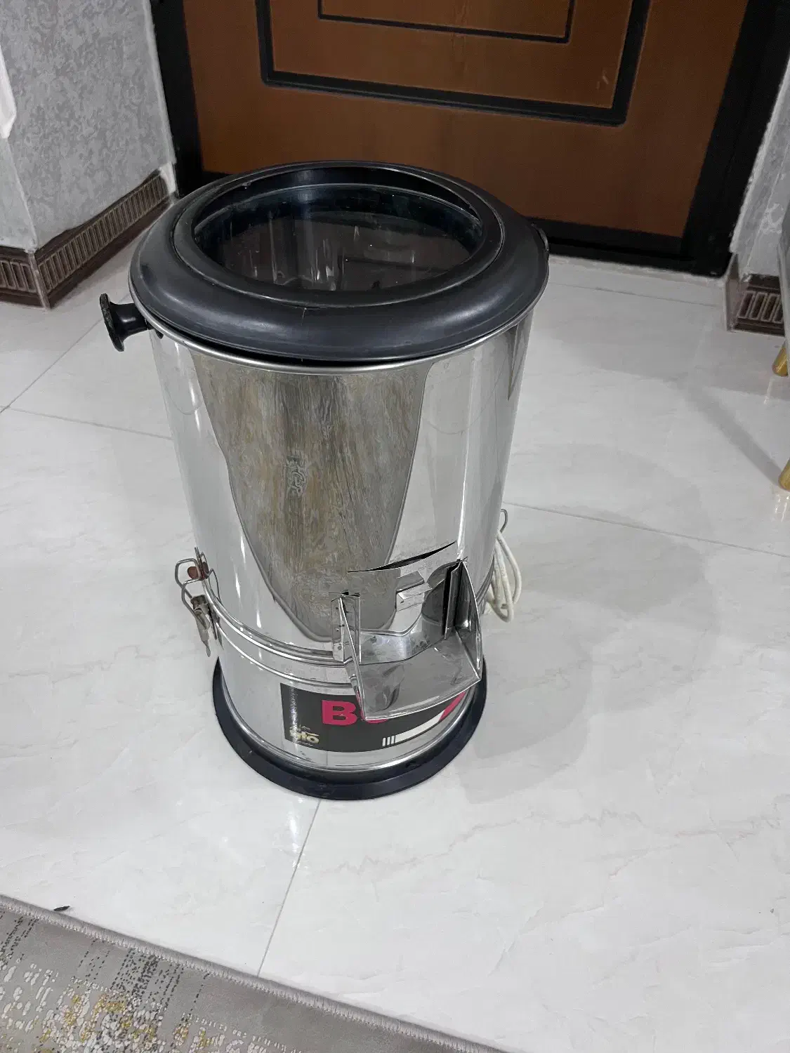 سبزی خورد کن|خردکن، آسیاب، غذاساز|پیشوا, |دیوار