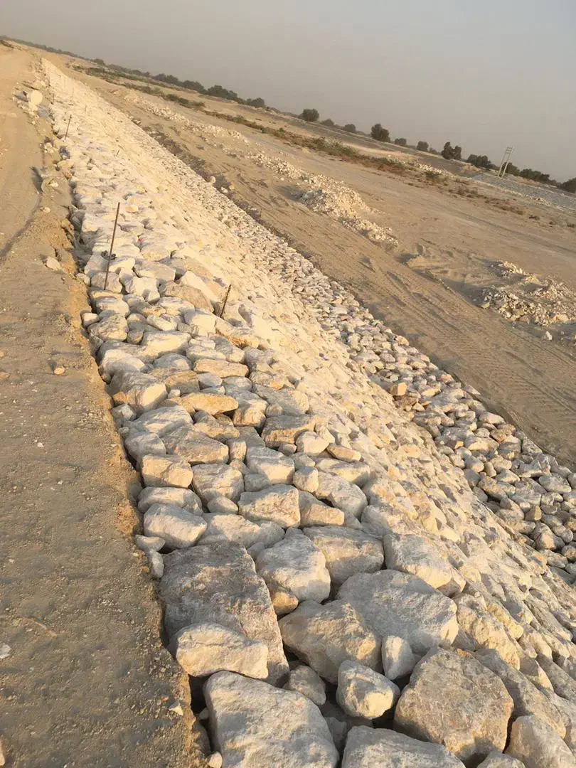 اجرای انواع کارهای بنایی سنگ کاری پی ولاشه چینی و.|خدمات پیشه و مهارت|ایذه, |دیوار