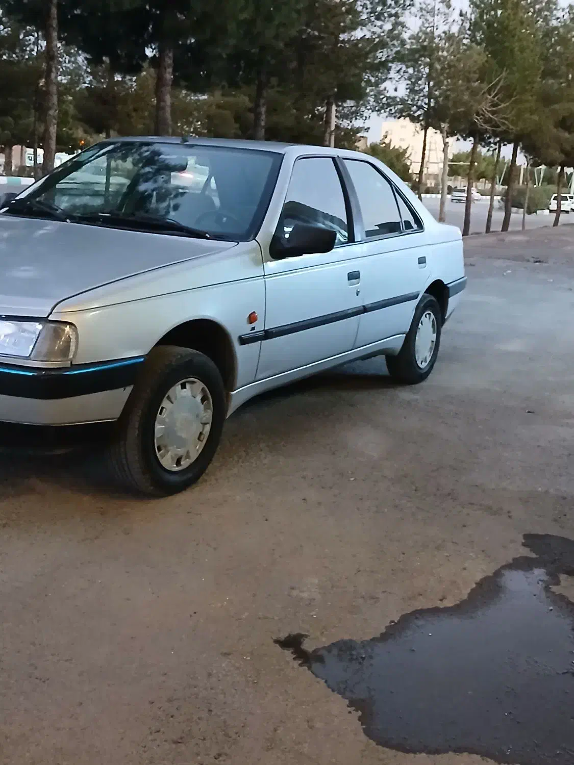 پژو ۴۰۵|خودرو سواری و وانت|کرمان, |دیوار