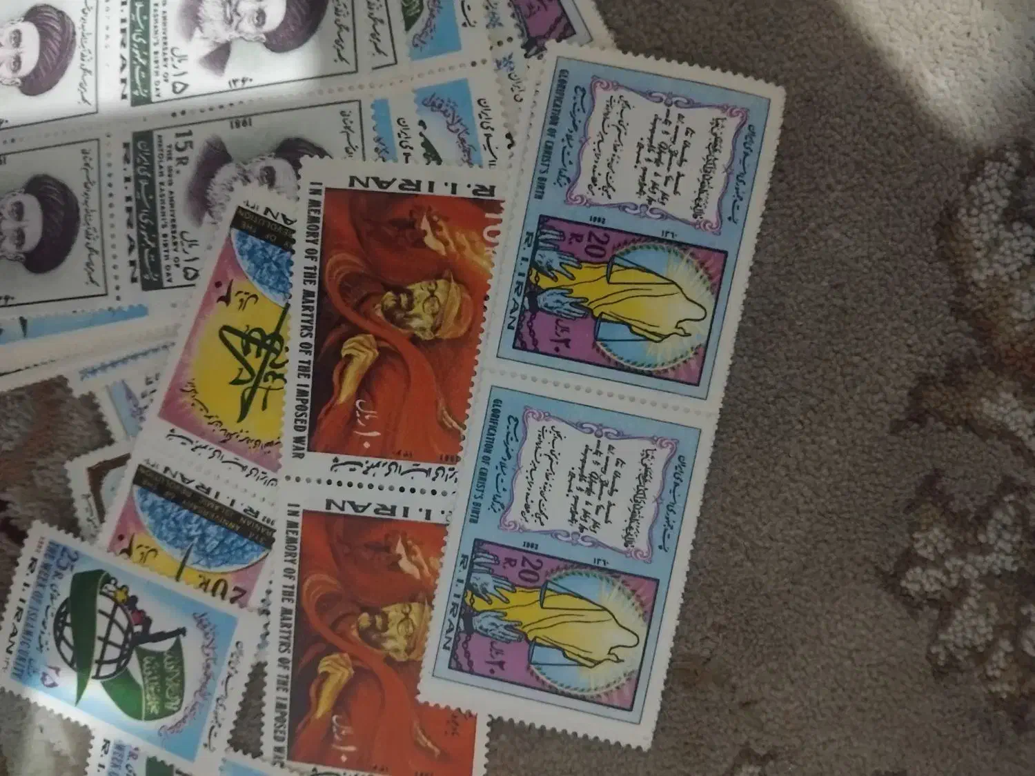 تمبر تعداد دو هزار عدد دونه ای هزار تومن|کلکسیون سکه، تمبر، اسکناس|قرچک, شهرک طلائیه|دیوار