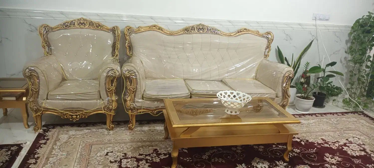 مبل سلطنتی ۷نفره|مبلمان خانگی و میز عسلی|قزوین, |دیوار