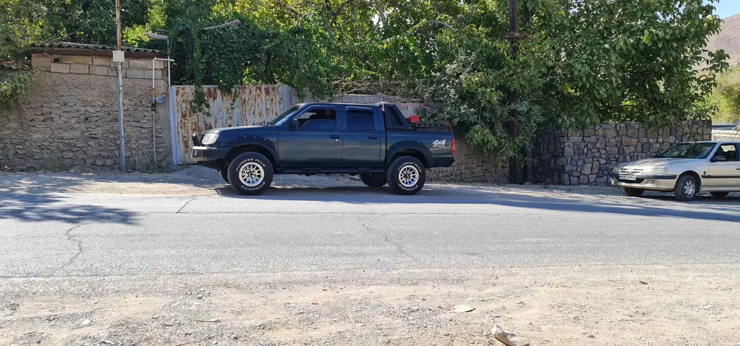 نیسان پیکاپ دوکابین|خودرو سواری و وانت|کرمان, |دیوار