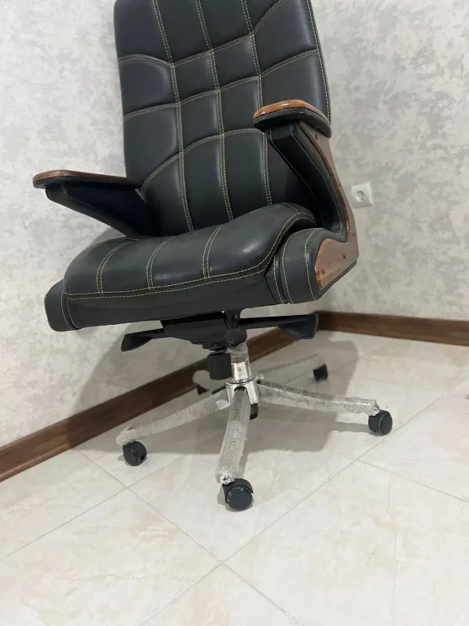 صندلی مدیریت|دفتر کار|ملایر, |دیوار