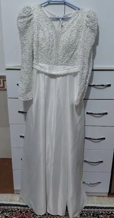 لباس مجلسی|لباس|سلفچگان, |دیوار