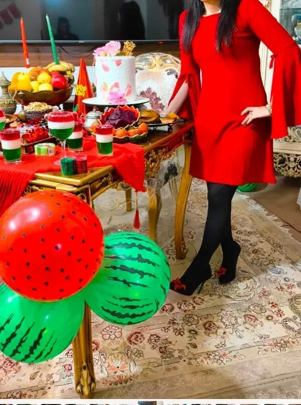 پیراهن قرمز یلدایی|لباس|اسلام‌شهر, زرافشان|دیوار