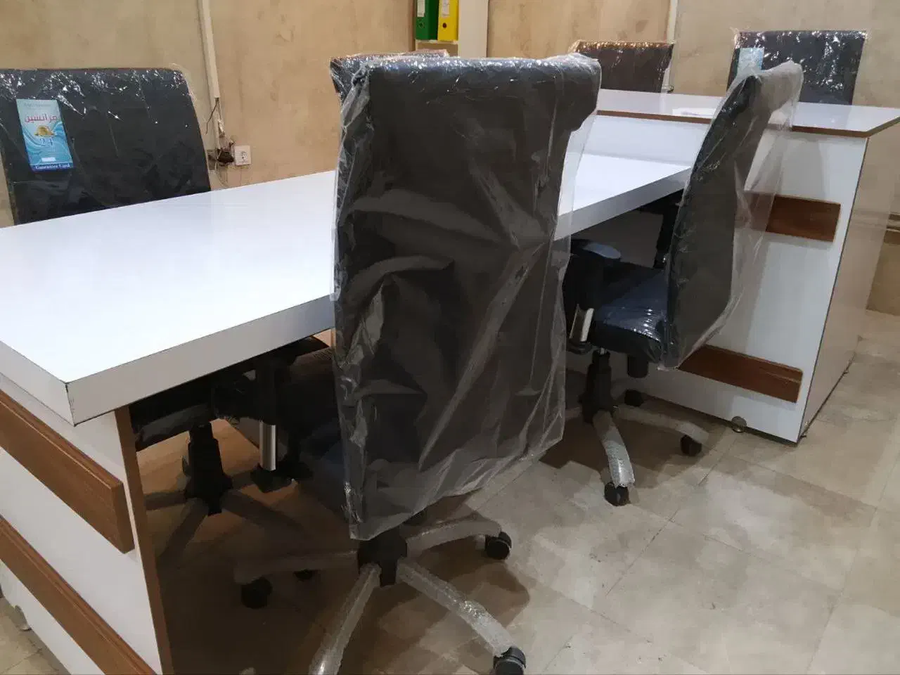 میز مدیریت|مبلمان اداری|قم, ولیعصر|دیوار