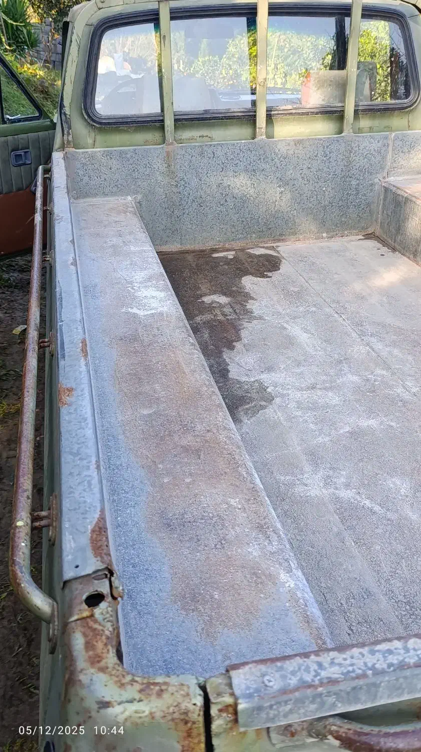 وانت مزدا ۱۶۰۰ مدل ۱۳۷۲|خودرو سواری و وانت|رامسر, |دیوار