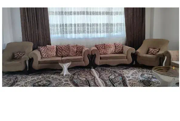 دو دست مبل راحتی|مبلمان خانگی و میز عسلی|قروه, |دیوار