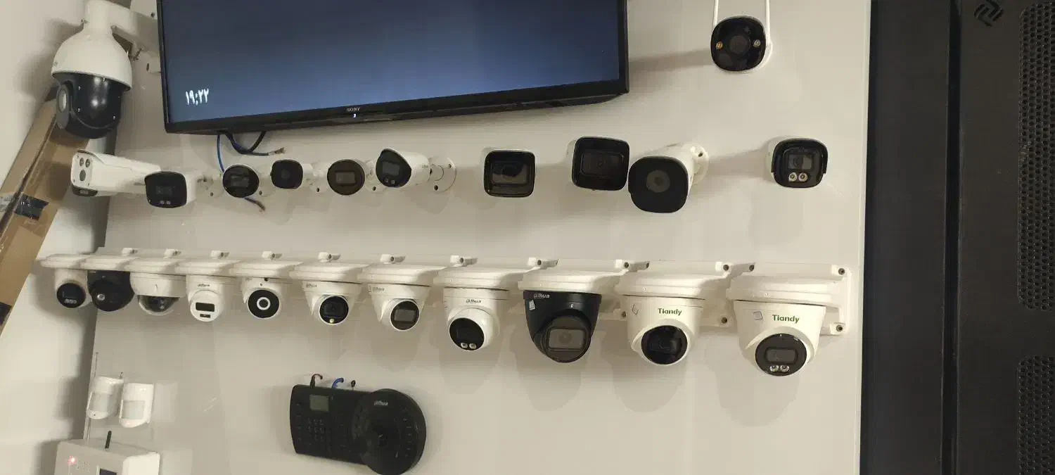 دوربین مداربسته و دزدگیر اماکن|دوربین مداربسته|فولادشهر, B4|دیوار