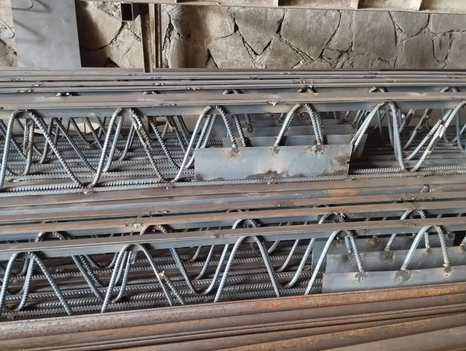 مجموع سازەهای فلزی|خدمات پیشه و مهارت|آبسرد, |دیوار