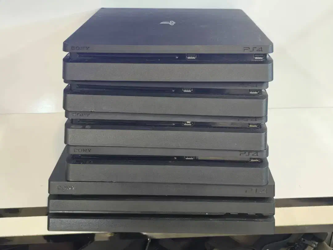 فروش انواع پی اس فور PS4|کنسول، بازی ویدئویی و آنلاین|اصفهان, شاهزید|دیوار
