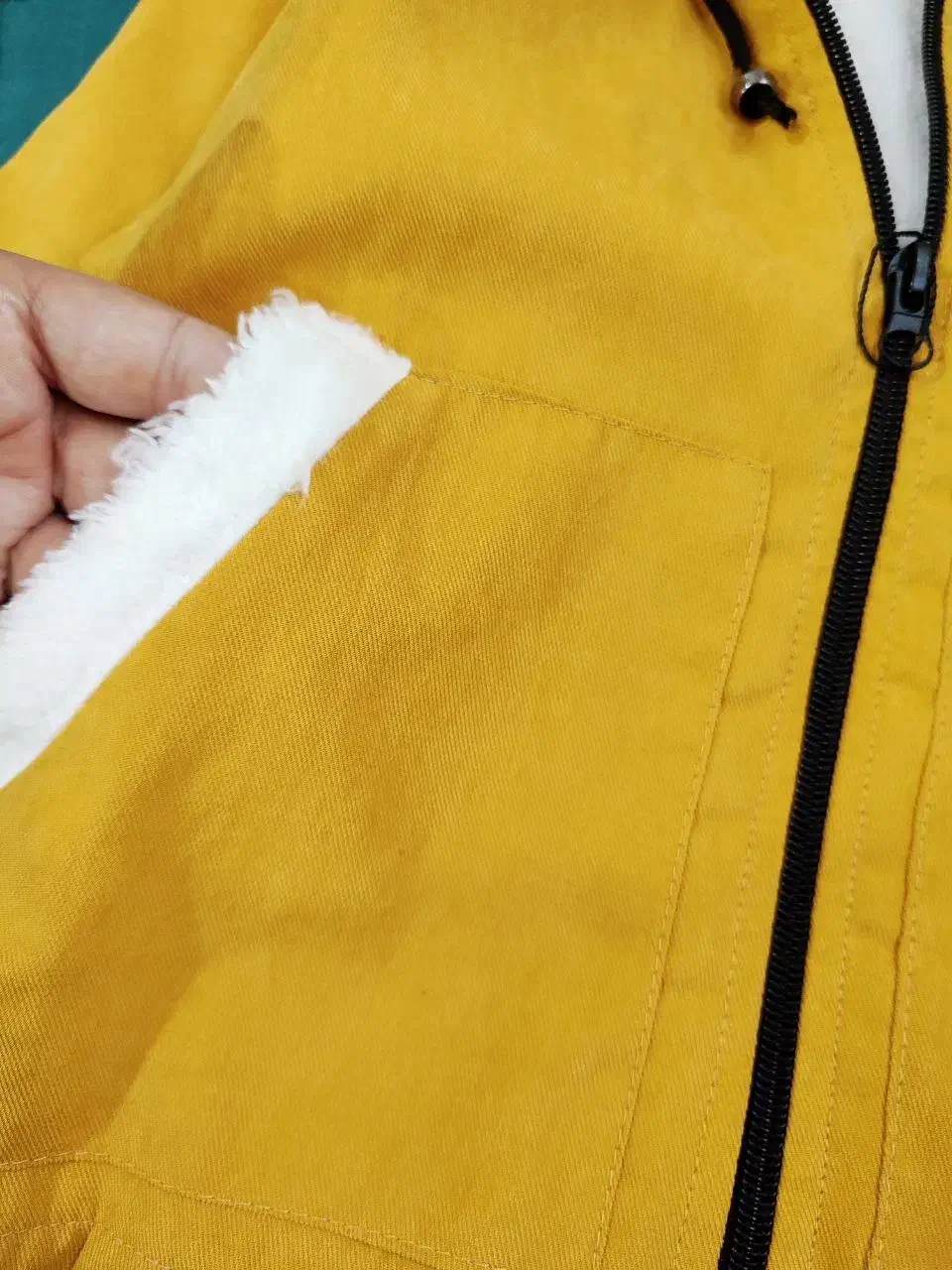 سویشرت خزدار دخترونه|کفش و لباس بچه|رشت, جماران|دیوار