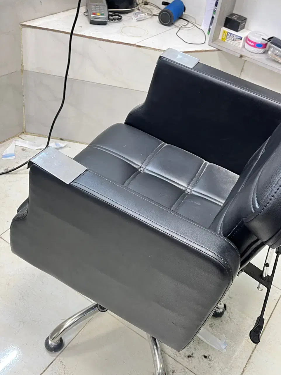 صندلی اریشگاهی جک دار|آرایشگاه و سالن‌های زیبایی|سنندج, |دیوار