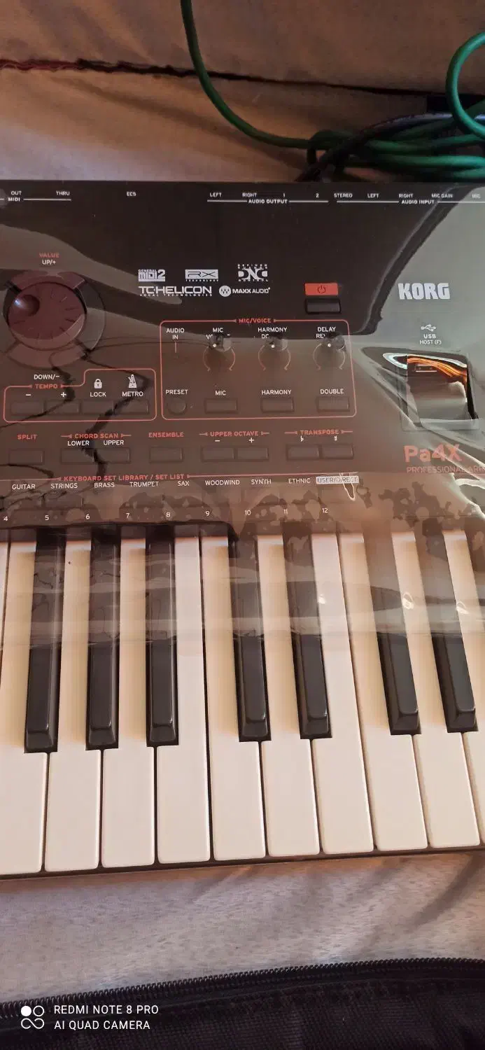 ارگ pa4درحد|پیانو، کیبورد، آکاردئون|بیستون, |دیوار